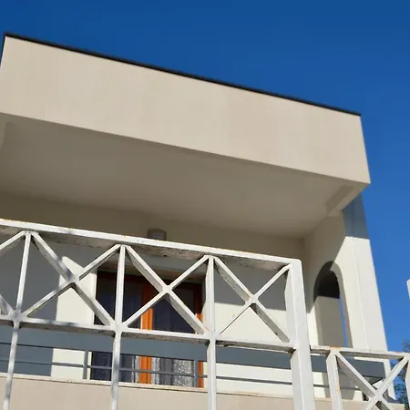 Vera's Nocleg ze śniadaniem Pompeja