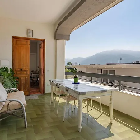 Vera's Nocleg ze śniadaniem Pompeja