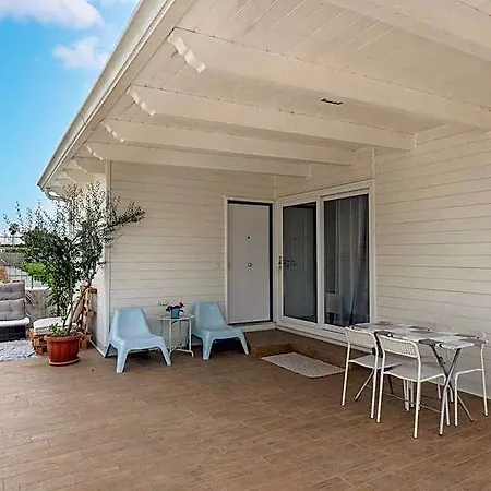 Vera's Bed & Breakfast 3*